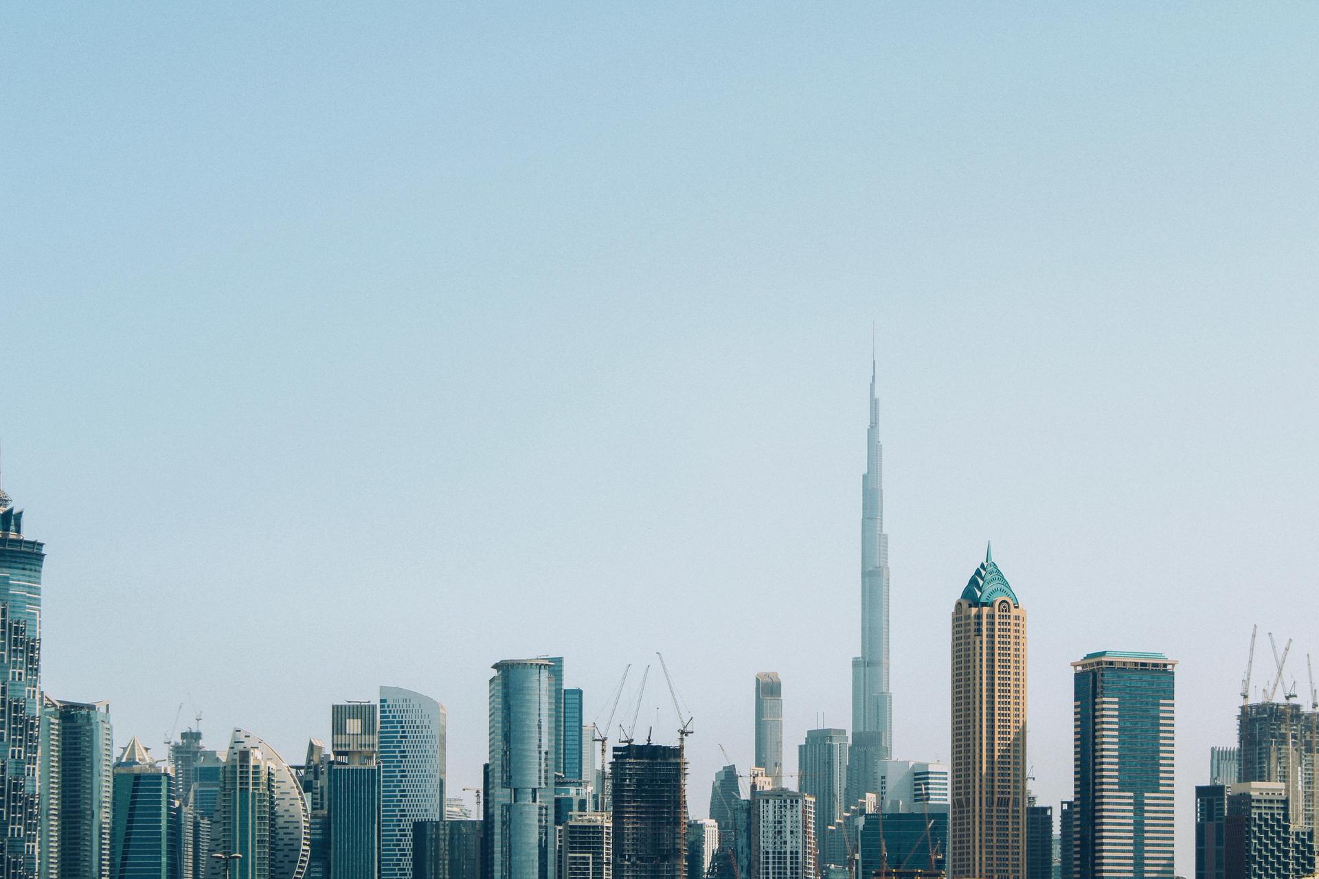 Dubai skyline and Burj Khalifa for choosing the best software company in Dubai
