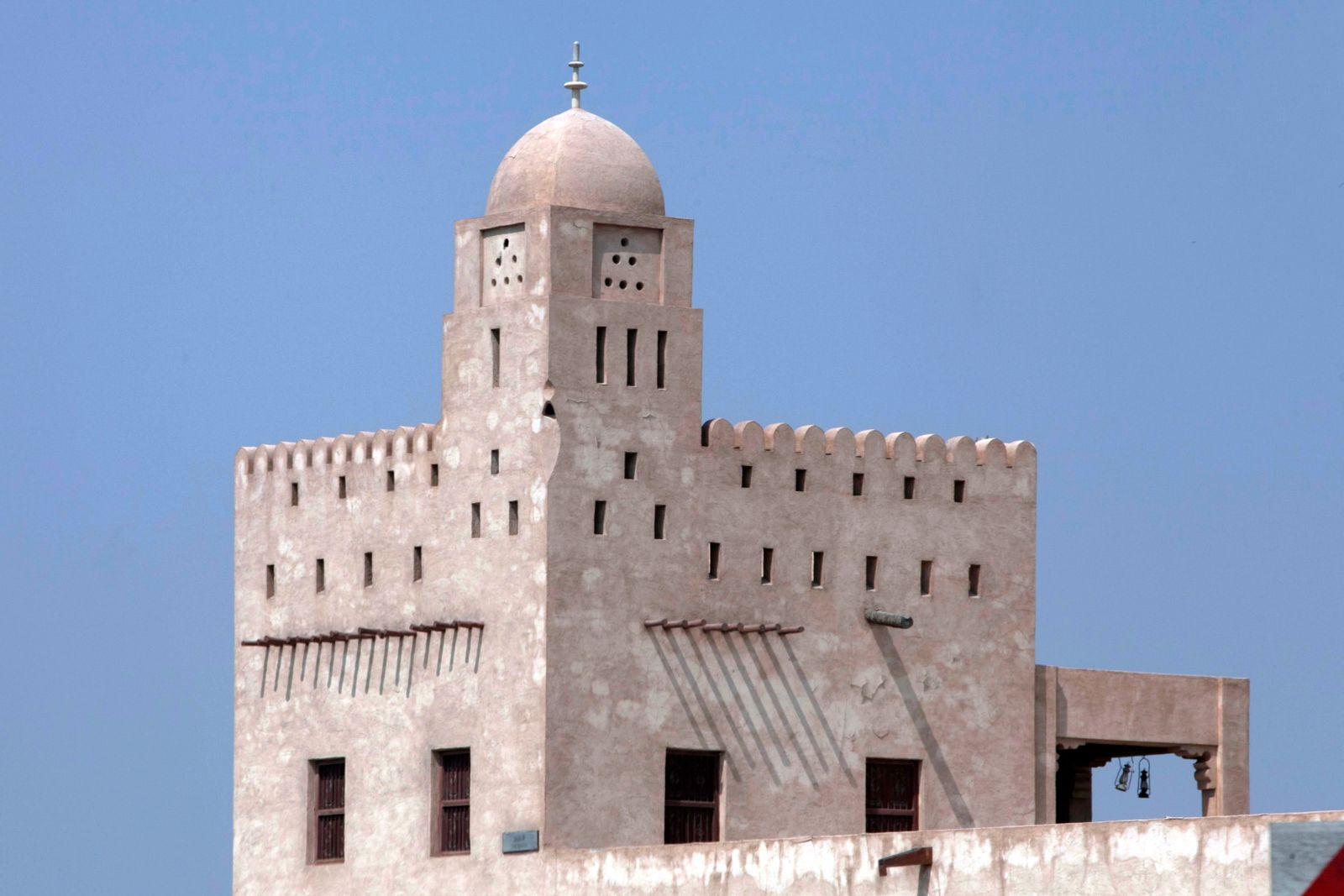 Gulf business professional choosing a software company in Muscat