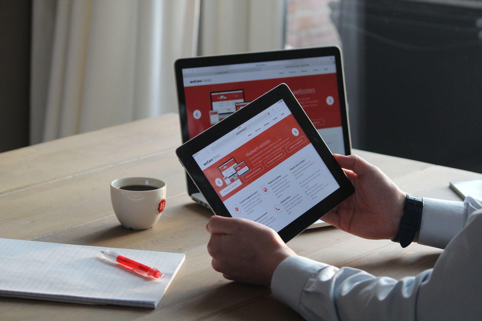 Developers reviewing a bilingual website and RTL behavior